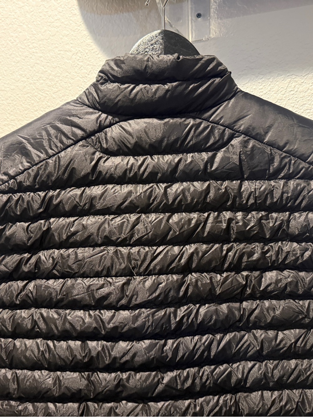 Arc'teryx Cerium Vest Men's Lightweight Warm Puffer Down Vest Black, Large - Picture 8 of 10
